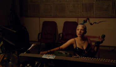 Співачка Uliana Royce представила новий трек Drama Queen