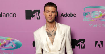 Макс Барських став кращим російськомовним виконавцем на MTV Europe Music Awards 2021