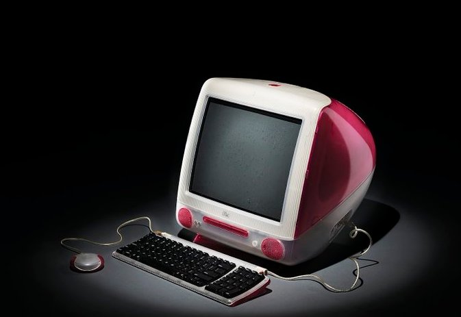 На аукціоні у якості NFT продали перший запис із "Вікі" та iMac її засновника