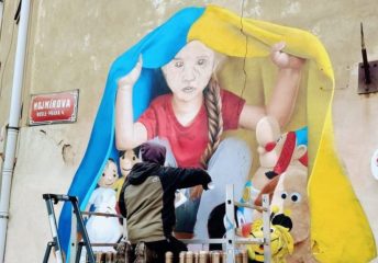 У Празі з'явився зворушливий мурал на тему війни в Україні