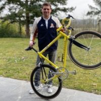 Велосипедист Ян Ульріх зібрав гроші для українських дітей