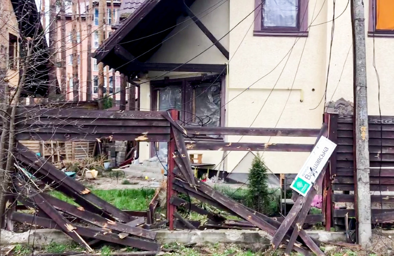 Ведуча Інна Москвіна показала, який вигляд має її дім в Ірпені після візиту російської армії