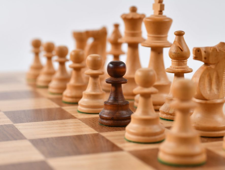 У Луцьку восьмирічний шахіст збирає кошти на ЗСУ