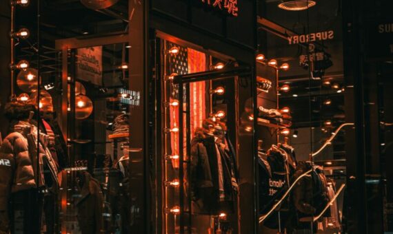 Джуліан Данкертон про майбутнє Superdry: від камбеку 90-х до мільйонів переглядів у TikTok